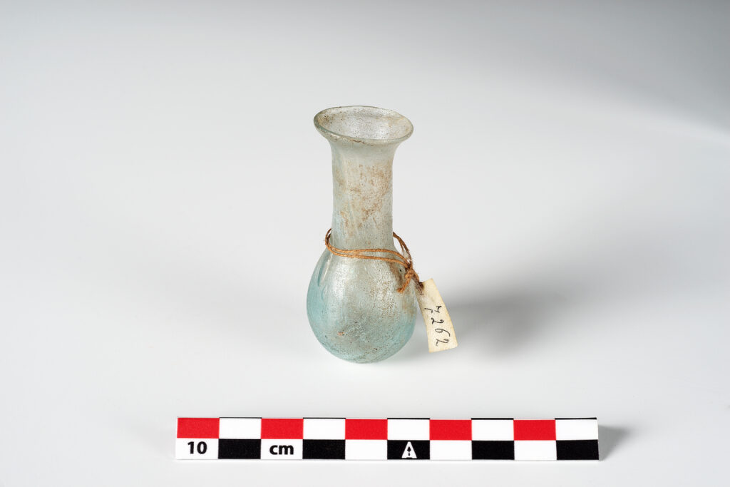 Patù - località Sant’Andrea età romana Vetro inv. 6328